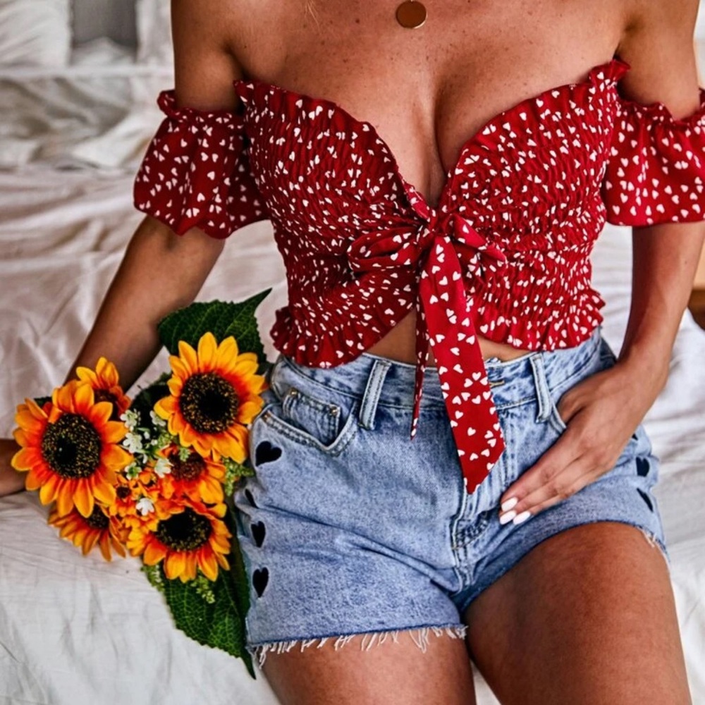 SHEIN - Confetti heart shirted top